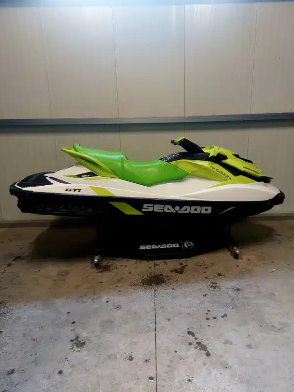 Jet-Ski d’occasion Sea-Doo GTI 130 CV 2020 – Image 3