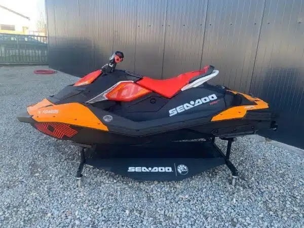 Jet-Ski d'occasion Sea-Doo Spark TRIXX 90 CV - 2018 – Image 4