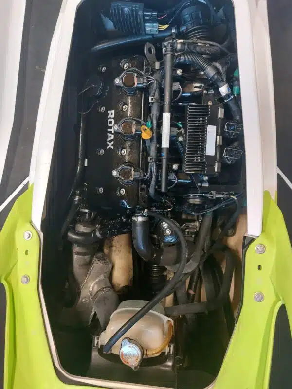 Jet-Ski d'occasion Sea-Doo GTI Pro 130 CV 2020 – Image 6