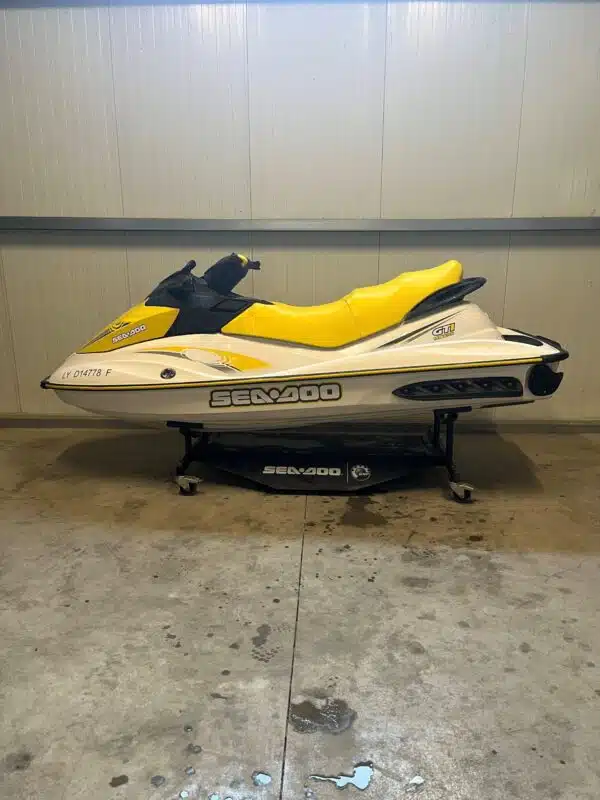 Jet-Ski d'occasion Sea-Doo GTI 130 CV 2006 – Image 2