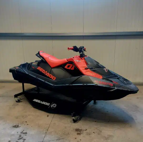 Jet-Ski d’occasion Sea-Doo Spark TRIXX 90 CV - 2021 – Image 2