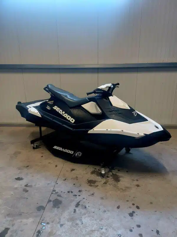 Jet-Ski d’occasion Sea-Doo Spark 90 CV - 2017 – Image 2