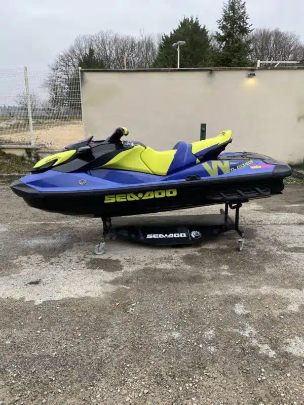Jet-Ski d’occasion Sea-Doo Wake 170 CV 2020 – Image 6