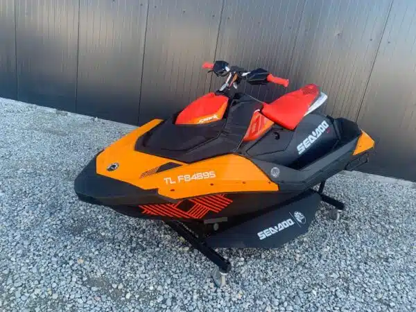 Jet-Ski d'occasion Sea-Doo Spark TRIXX 90 CV - 2018