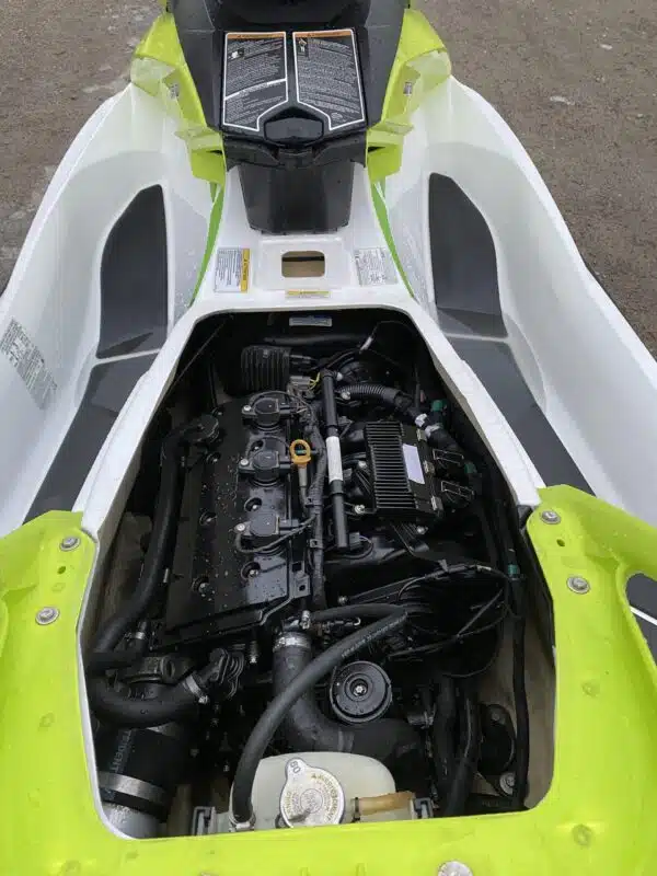 Jet-Ski d’occasion Sea-Doo GTI 130 CV 2019 – Image 4