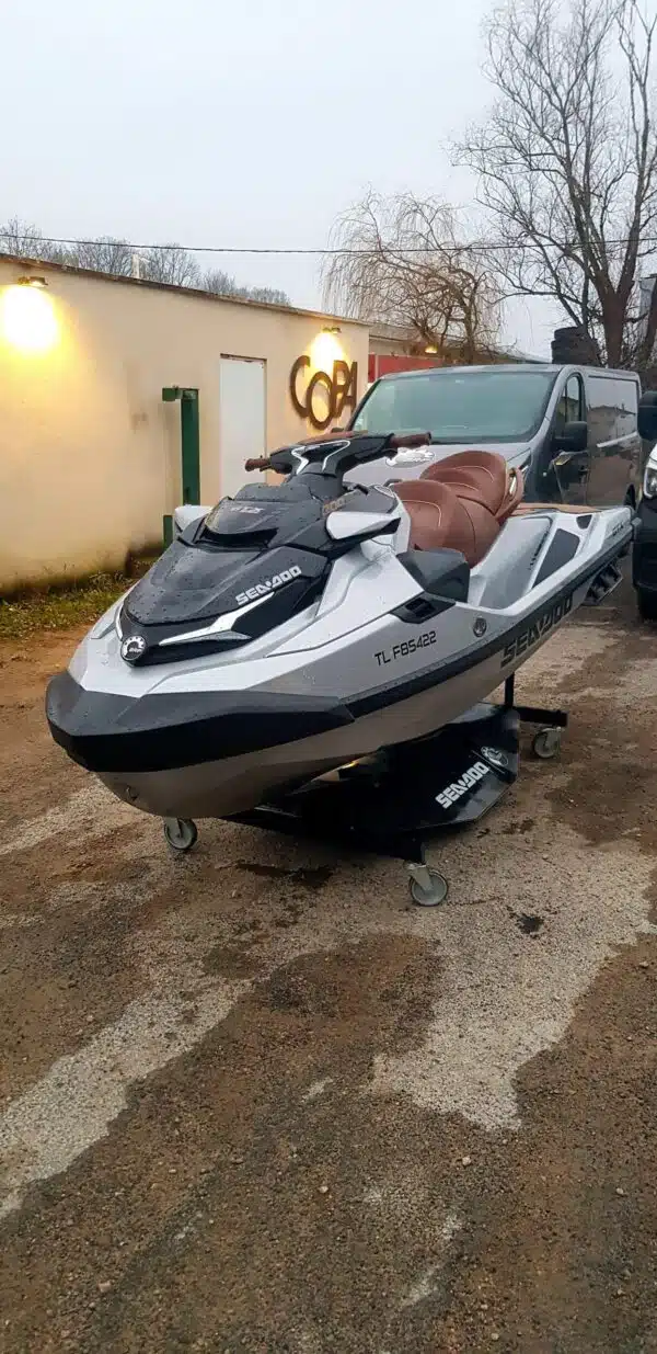 Jet-Ski d’occasion Sea-Doo GTX Limited 300 CV 2019