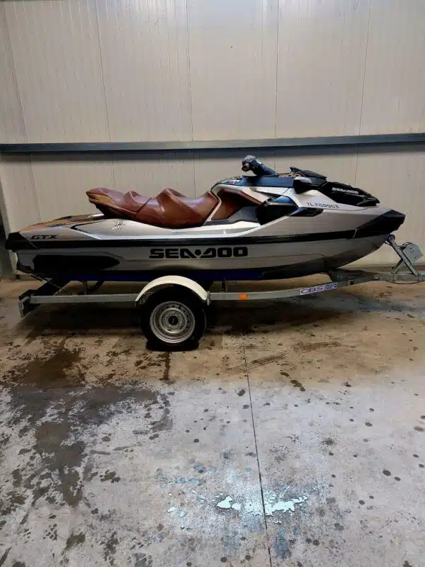 Jet-Ski d’occasion Sea-Doo GTX 300 CV 2018 – Image 3