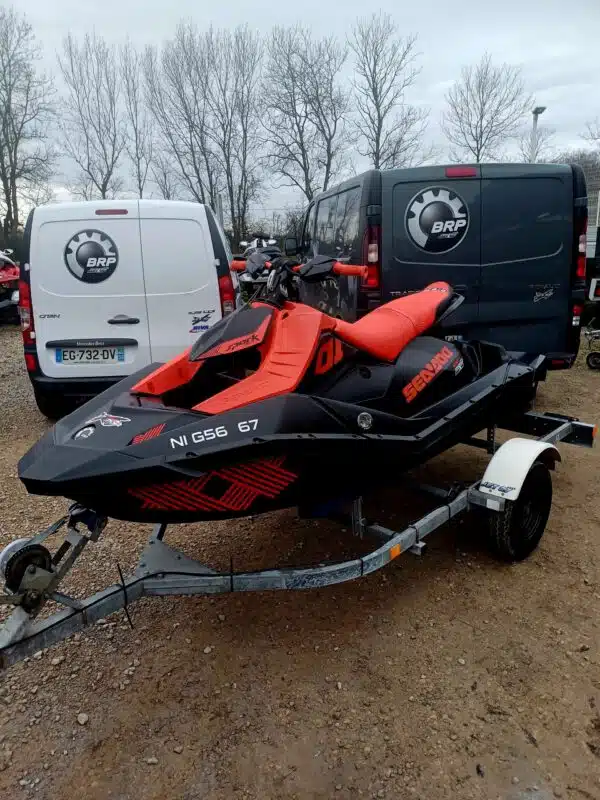 Jet-Ski d'occasion Sea-Doo Spark TRIXX 90 CV - 2022 – Image 2