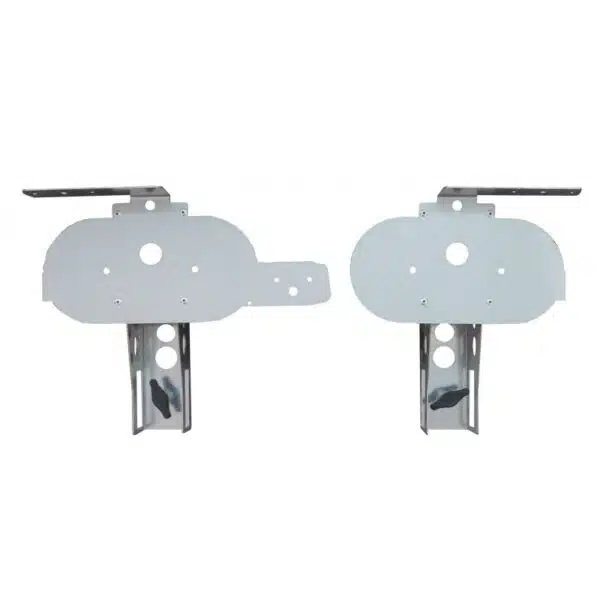 Supports feux métalliques ovales avec fixation omégas hautes pour tube 80x40 référence 6352N