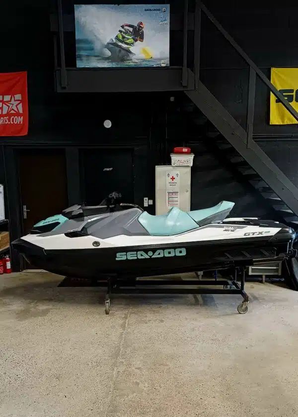 Jet-Ski d'occasion Sea-Doo GTX Pro 130 CV - 2024 mise en servive 2025 – Image 5